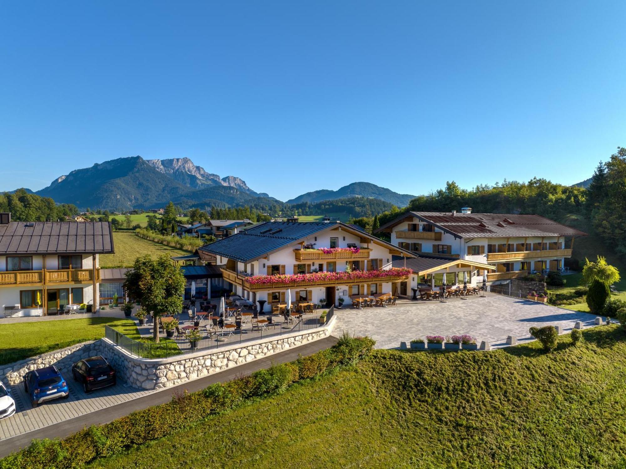 Hotel Hanauerlehen - Ruhige & Zentrale Top-Lage - Mit Schwimmbad, Sauna, Parkplaetze & Cafe - Bayerischer Familienbetrieb Schoenau am Koenigsee Exterior foto